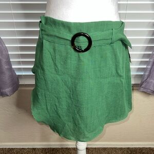 NWT Women’s lè Rumi Green Belted Skort